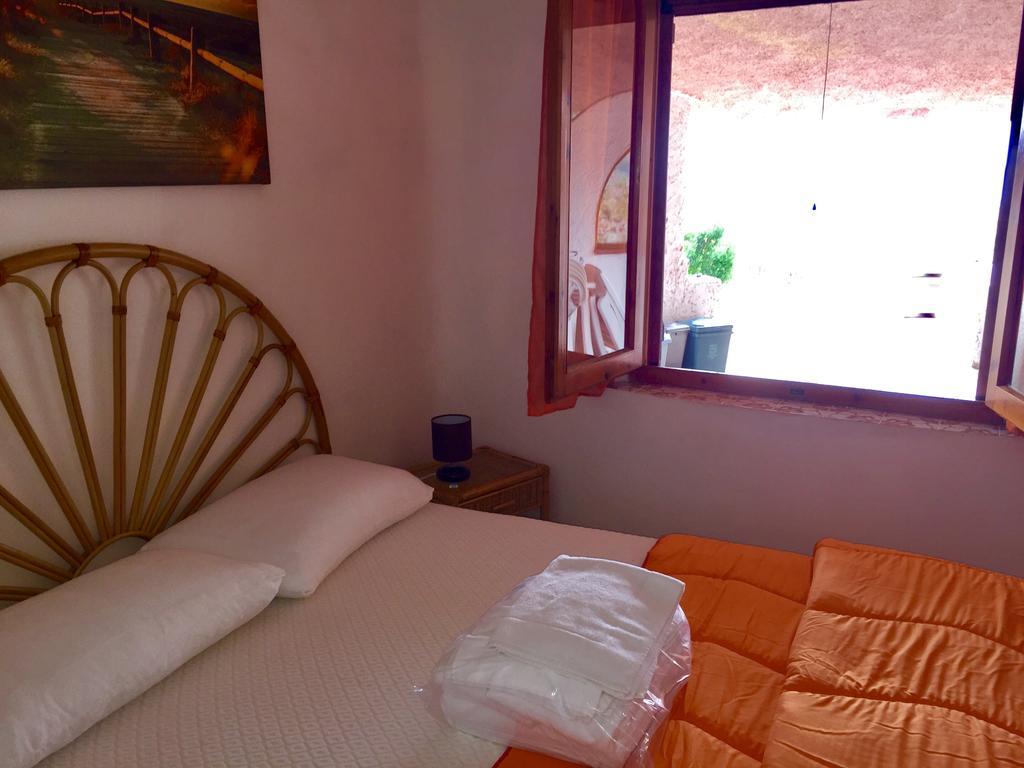 Appartamenti In Villa La Marinedda Изола Роса Екстериор снимка